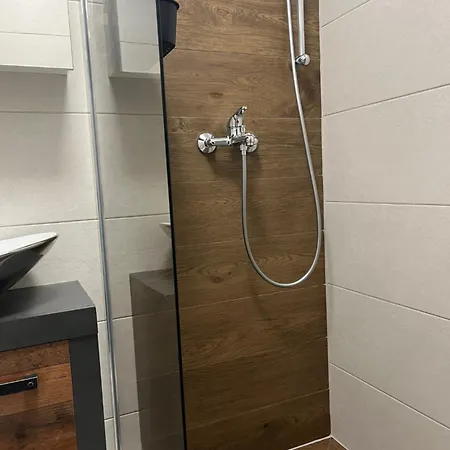 Apartment Zoe I Pet Friendly I Self Check In Osijek Exterior photo